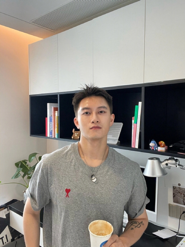 月光之下的第二张照片--南昌交友中心